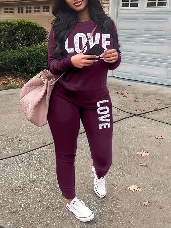 Mangocouture mangocouture LOVE Sweatshirt & Pants Set