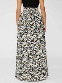 mangocouture High-Waist Leopard Skirt